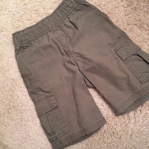 Boy's cargo shorts Olive